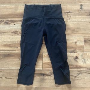 Lululemon Train Times Crop Leggings (17")-Black Size 6